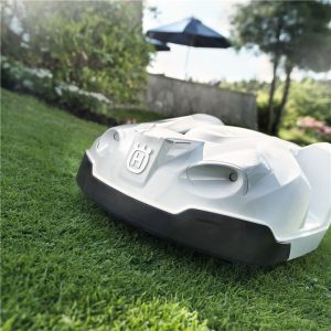 tondeuse intelligente autonome